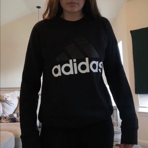 Adidas Women’s Sweatshirt size medium